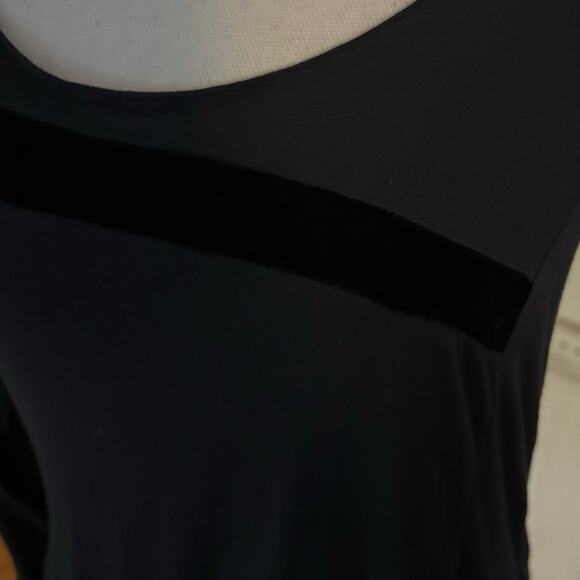 Johnny Was 4 Love And Liberty Size XS Eyelet Lace Top Asymmetrical Hem Black - Picture 3 of 6